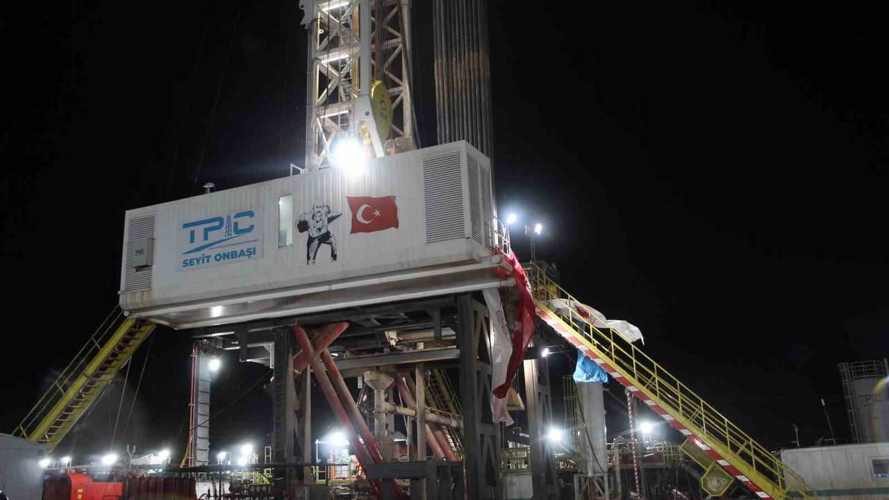 Bakan Bayraktar Filyos'tan Gabar'a bağlandı: 2026'da üretimi artırma hedefi