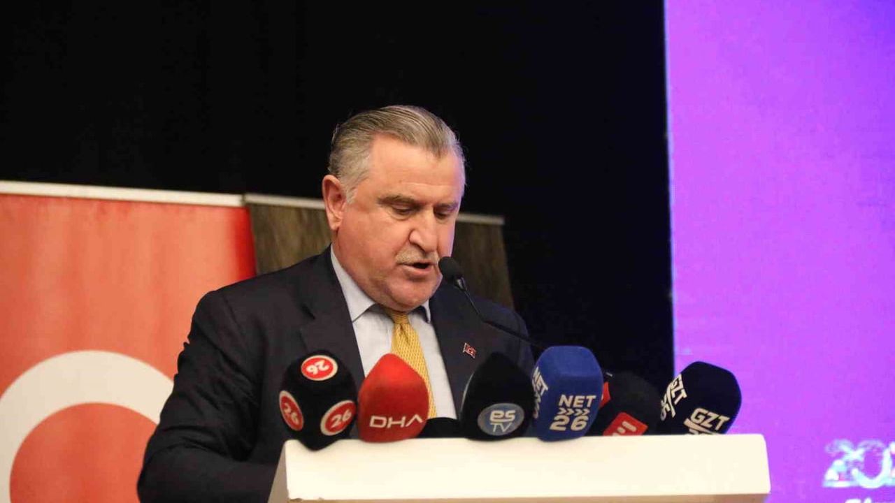 Bakan Osman Aşkın Bak: "Bu millet her zaman mazlumların yanında"