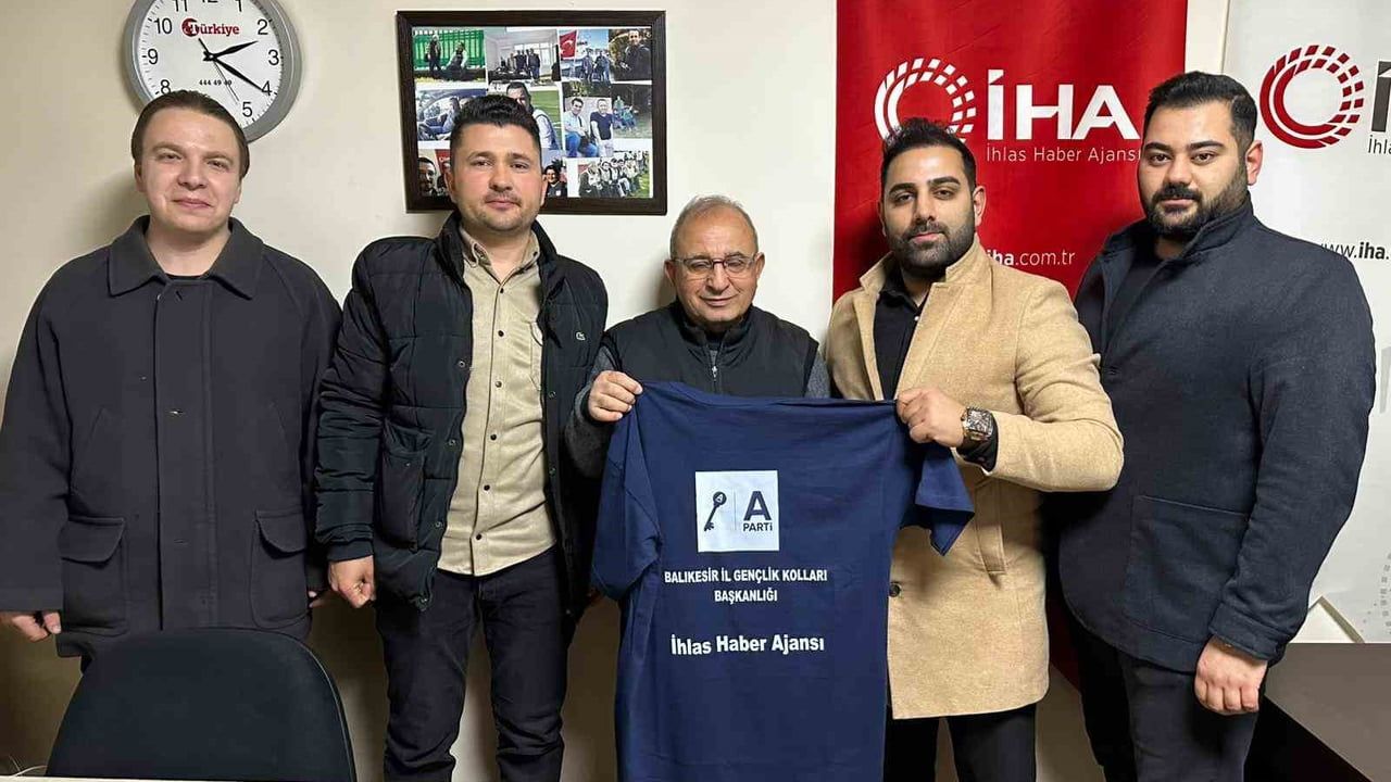 Balıkesir Anahtar Parti Gençleri İHA’yı Ziyaret Etti