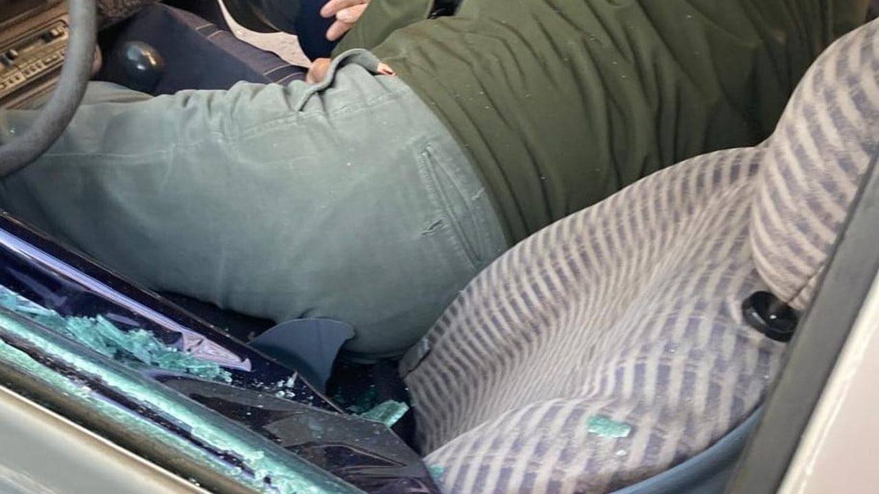 Balıkesir Karesi'de kavşakta çift taraflı trafik kazası