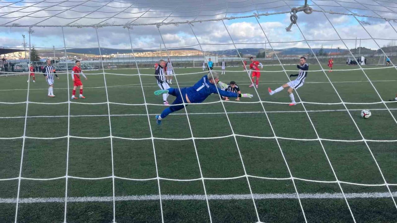 Balıköy Gençyurduspor, Tavşanlı'da çifte şampiyonluk coşkusu