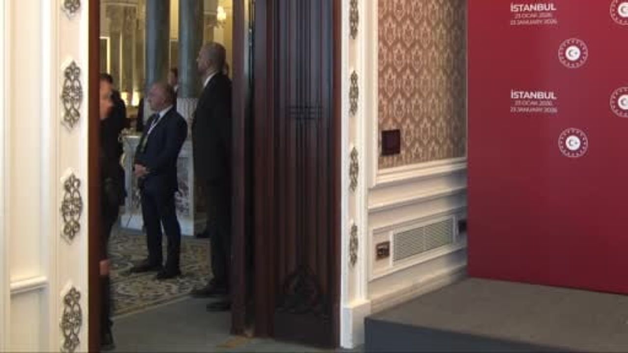 Balkan Barış Platformu ikinci toplantısı Çırağan Sarayı’nda yapıldı