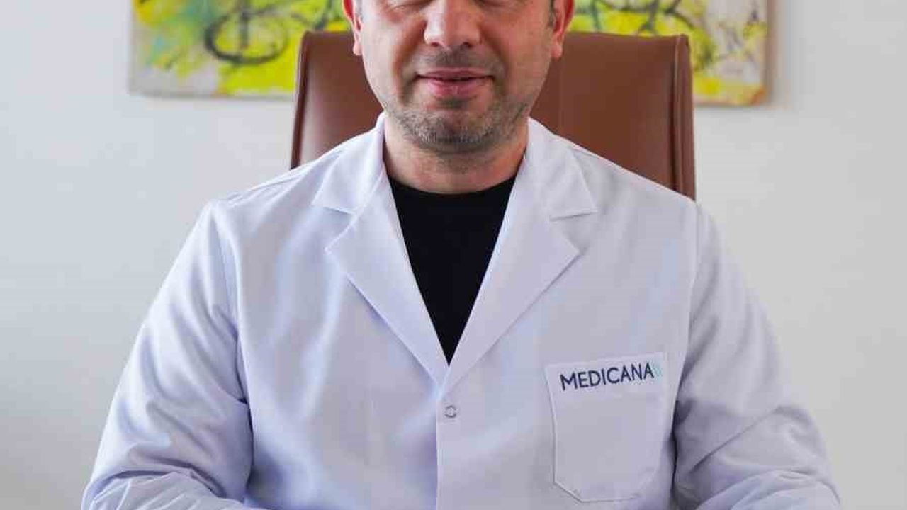 Baş ağrılarının gizli tetikleyicileri: diş sıkma ve kötü postür