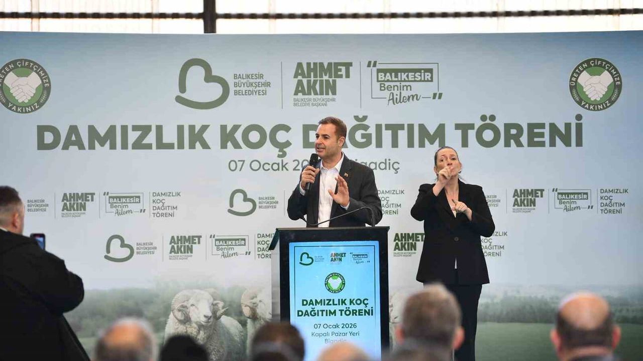 Başkan Akın’dan Bigadiç üreticisine damızlık koç ve kırsal destekleri