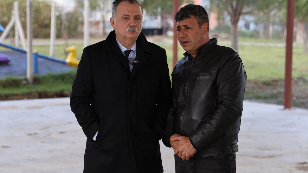 Başkan Balaban Küçüksümbüller Mahallesi’nde Vatandaşın Taleplerini Dinledi