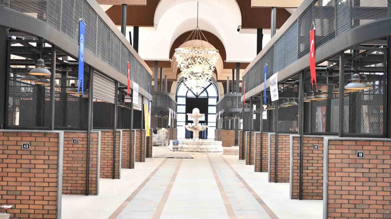 Başkan Büyükkılıç Çarşı Melikgazi'yi inceledi