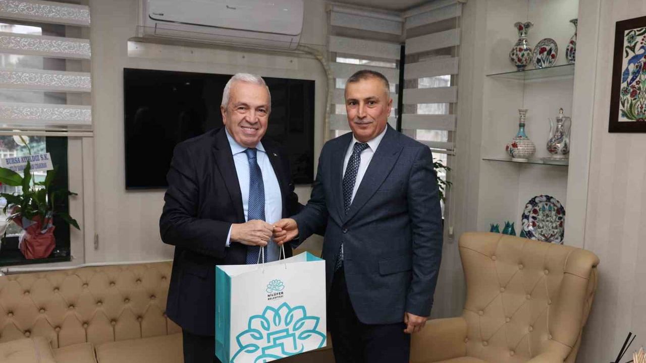 Başkan Özdemir'den İl Milli Eğitim Müdürü Çokgezer'e 'hayırlı olsun' ziyareti