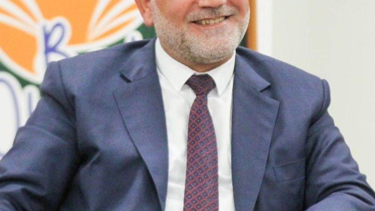 Başkan Sandıkçı: Canik'te üniversiteyi kazanan öğrencilere burs desteği