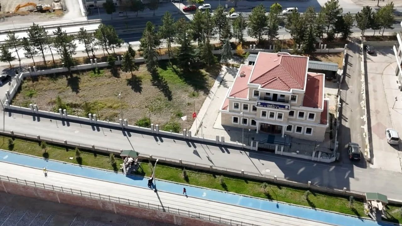 Bayburt'ta 4003-B Destekli Bilim Merkezi kurulacak