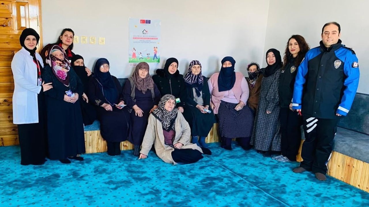 Bayburt’ta "Birlikte Güçlü Bir Aileyiz" projesiyle aile bilgilendirme çalışması