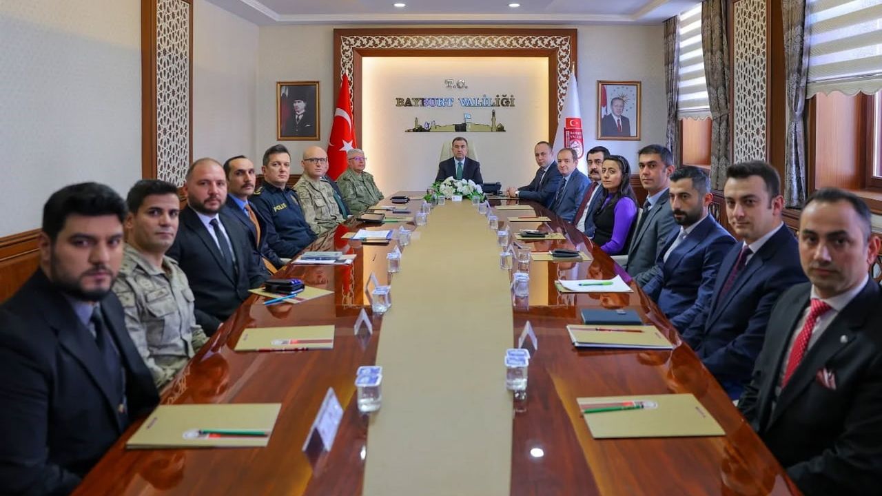Bayburt’ta İl Güvenlik ve Asayiş Toplantısı