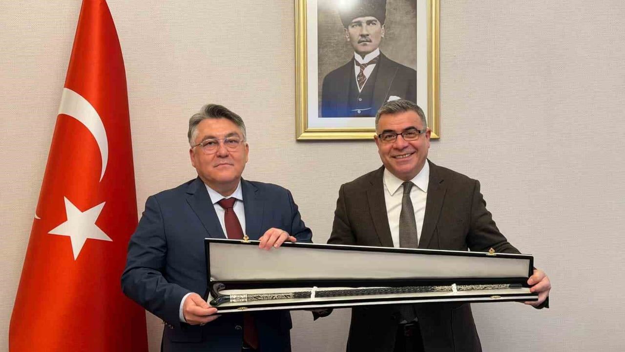 BEUN Rektörü Özölçer’den Bakanlık Ziyareti