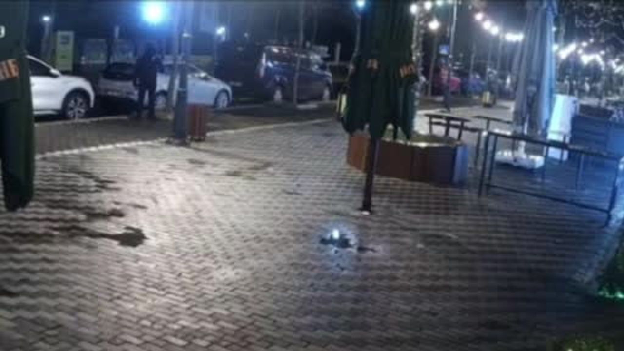 Beylikdüzü'nde iş yerine kurşunlama: 3 şüpheli yakalandı