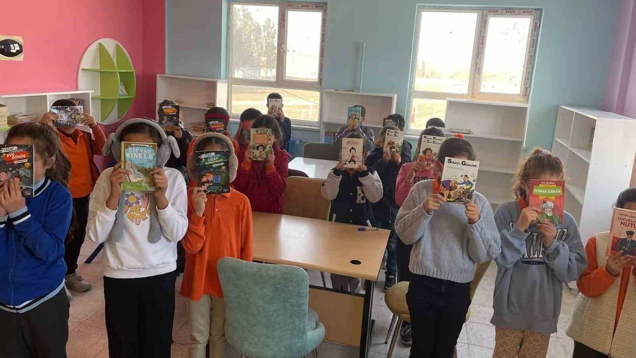 Beyşehir'den Nusaybin'e kitap ve paylaşma köprüsü