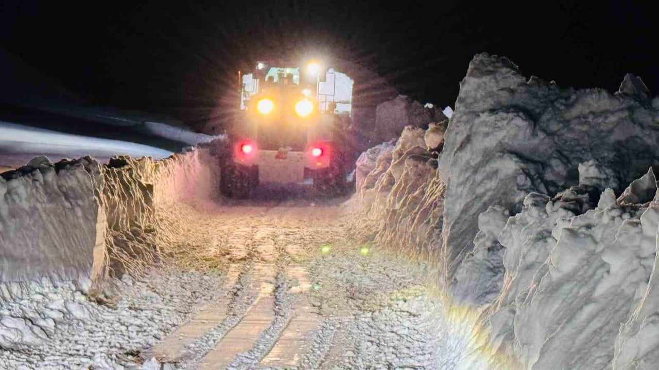 Beytüşşebap’ta son köy yolu ulaşıma açıldı