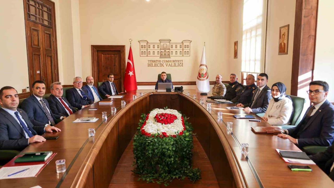 Bilecik'te İl Asayiş ve Güvenlik Toplantısı Vali Faik Oktay Sözer Başkanlığında