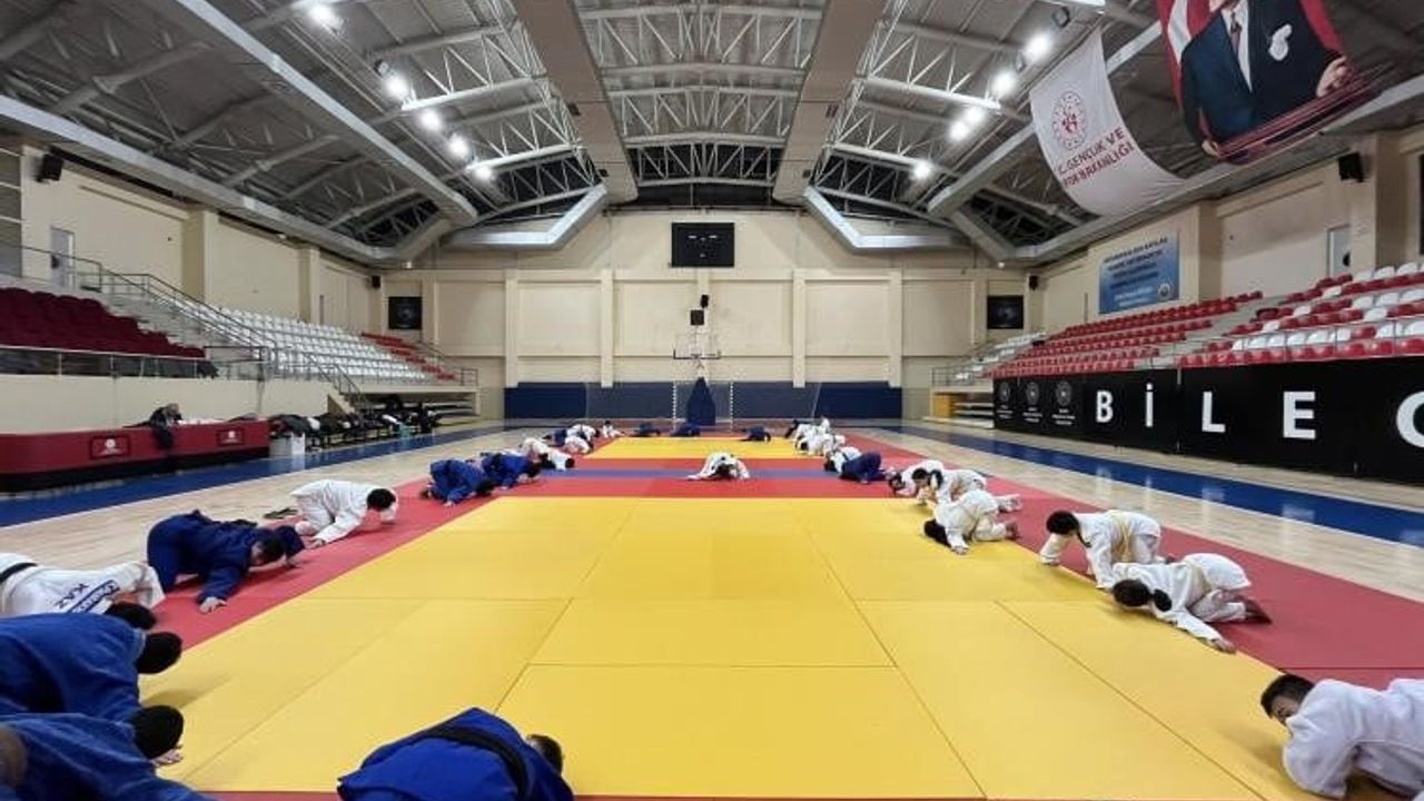 Bilecik'te judo spor okulları gençleri fiziksel ve mental olarak güçlendiriyor