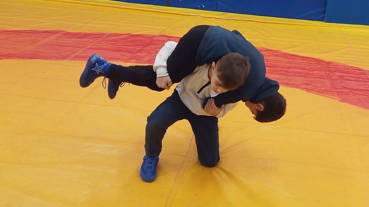 Bilecik'te Spor Okulları'nda güreş antrenmanları sürüyor