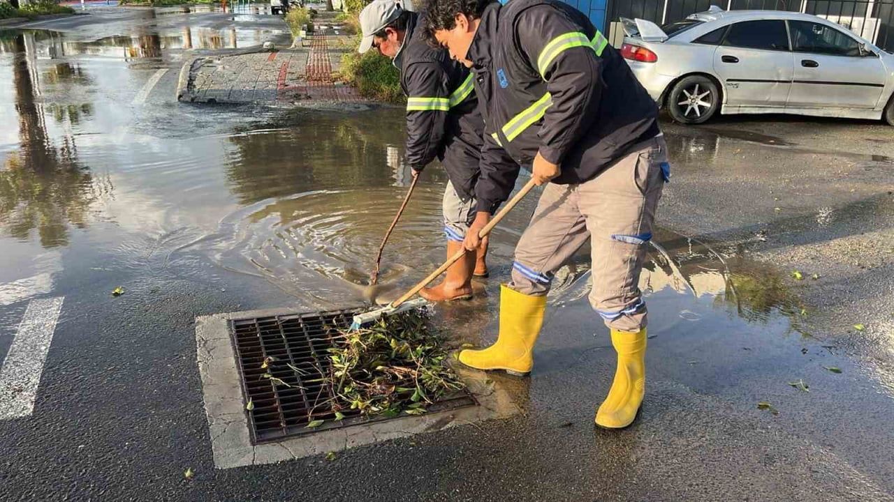 Bodrum'da Belediye Ekipleri Fırtına ve Yağışa Karşı Teyakkuzda