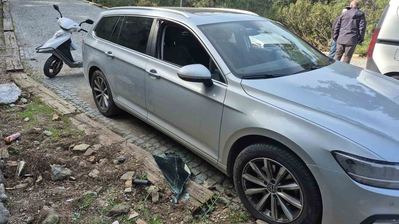 Bodrum’da park halindeki 4 aracın soygunu: 3 şüpheli gözaltında