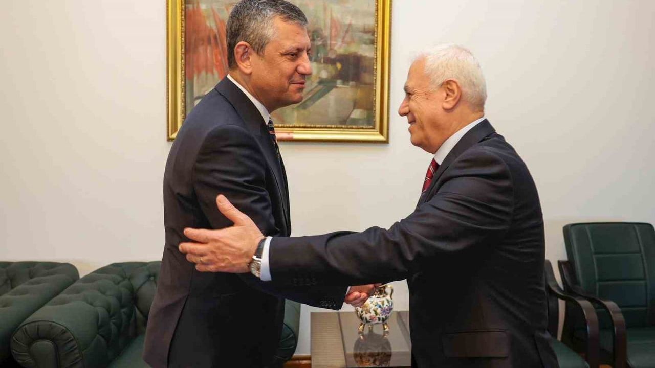 Bozbey, Özel’i TBMM’de ziyaret etti; Özel Mart ayında Bursa’ya gelecek