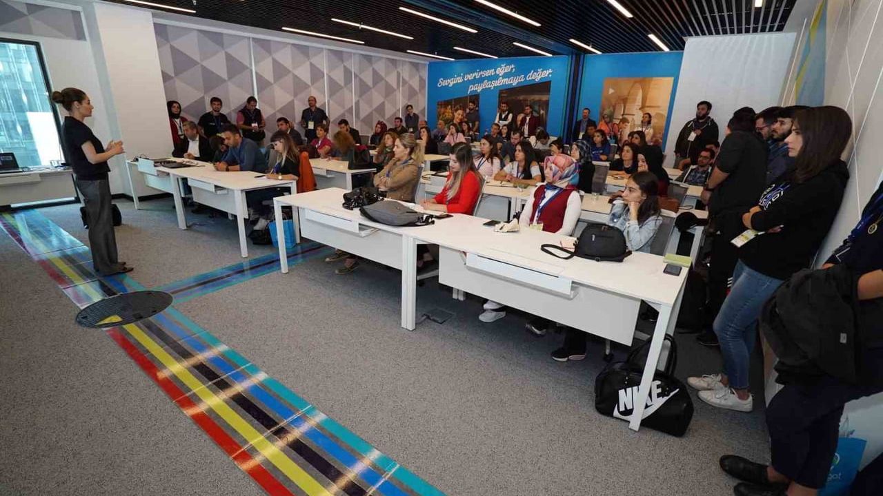 BTK Akademi 23 Yeni Eğitim Ekledi — 18'i Yapay Zekâ Odaklı