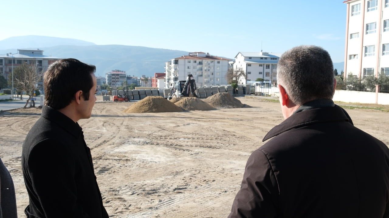 Buharkent'te 7,5 dönümlük yeşil alan ve otopark projesi incelendi