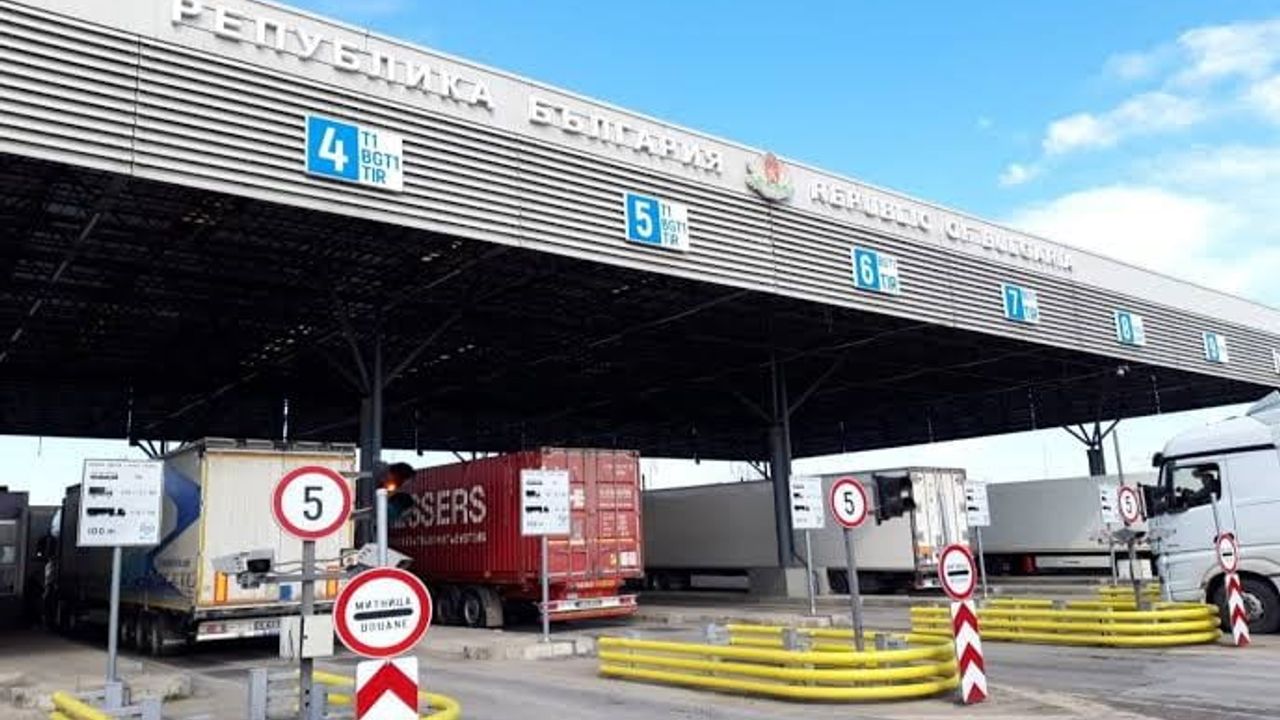 Bulgaristan'da tır şoförlerinden "çorba parası" alan 5 memurun cezası kesinleşti