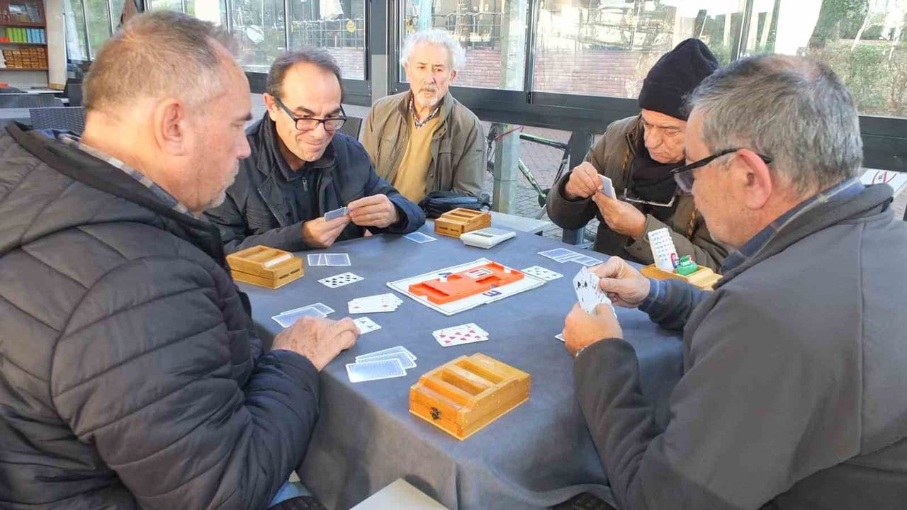 Burhaniye'de Briç Federasyon Turnuvası İlçede İlgiyle Gerçekleşti