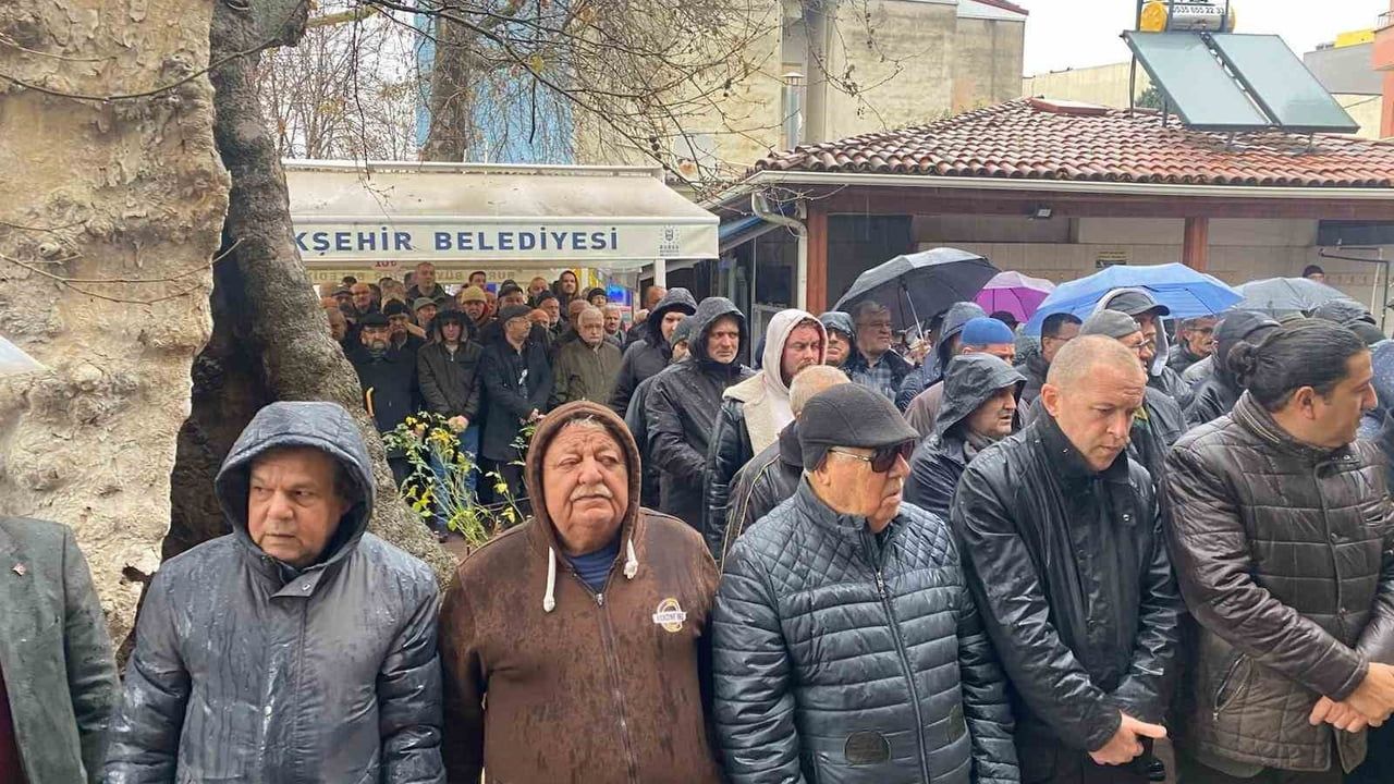 Bursa basınının duayeni Ali Bilgiç hayatını kaybetti