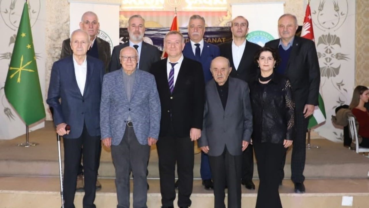 Bursa Çerkes Kültür Derneği 24. Haluj Gecesi'ni düzenledi