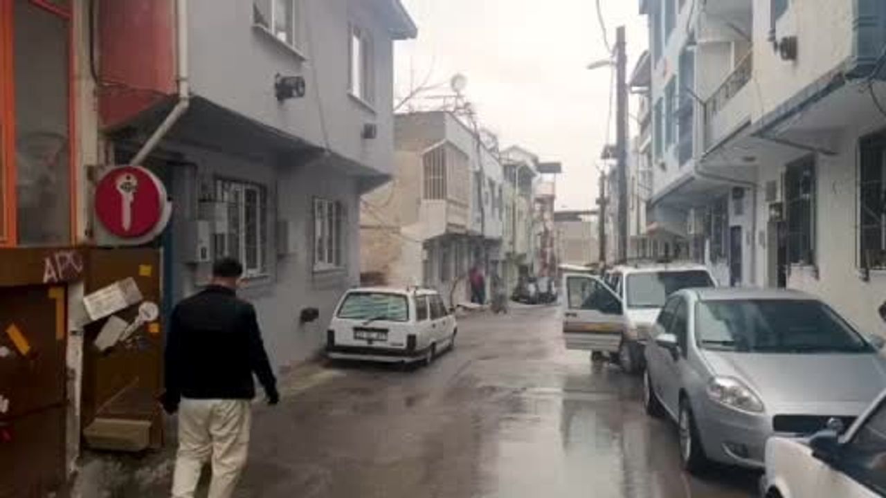 Bursa'da boşanma aşamasındaki eşi tarafından silahla vurulan kadın ağır yaralandı