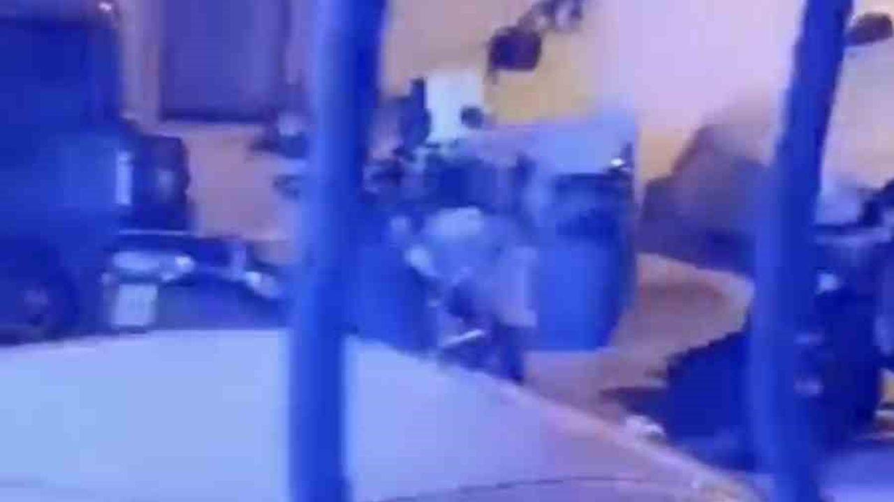 Bursa'da 'dur' ihtarına uymayan şüpheliler 10 km kovalamacayla yakalandı