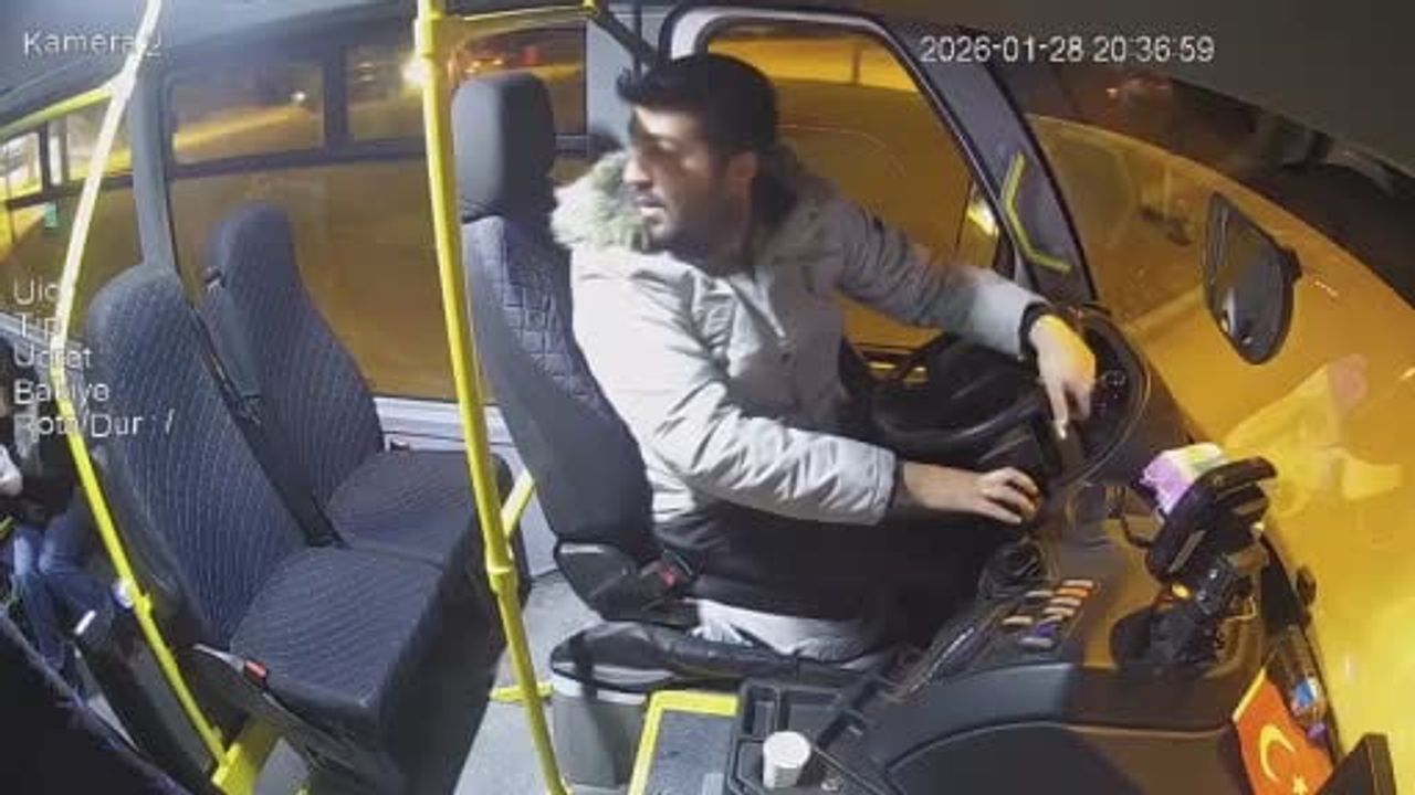 Bursa'da halk otobüsünde kalp krizi — şoför ve sağlık görevlilerinin zamanında müdahalesi