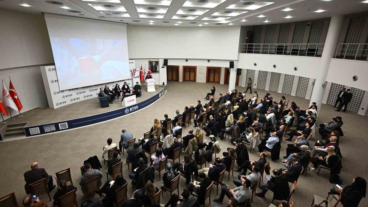 Bursa'da 'İhracat’ın Kahramanları' buluşması e-ihracata odaklandı