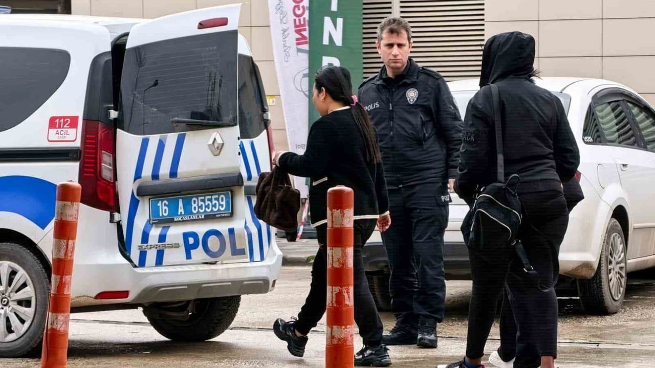 Bursa İnegöl'de kaçak masör operasyonu: 3 gözaltı, işletmeye 445 bin TL ceza