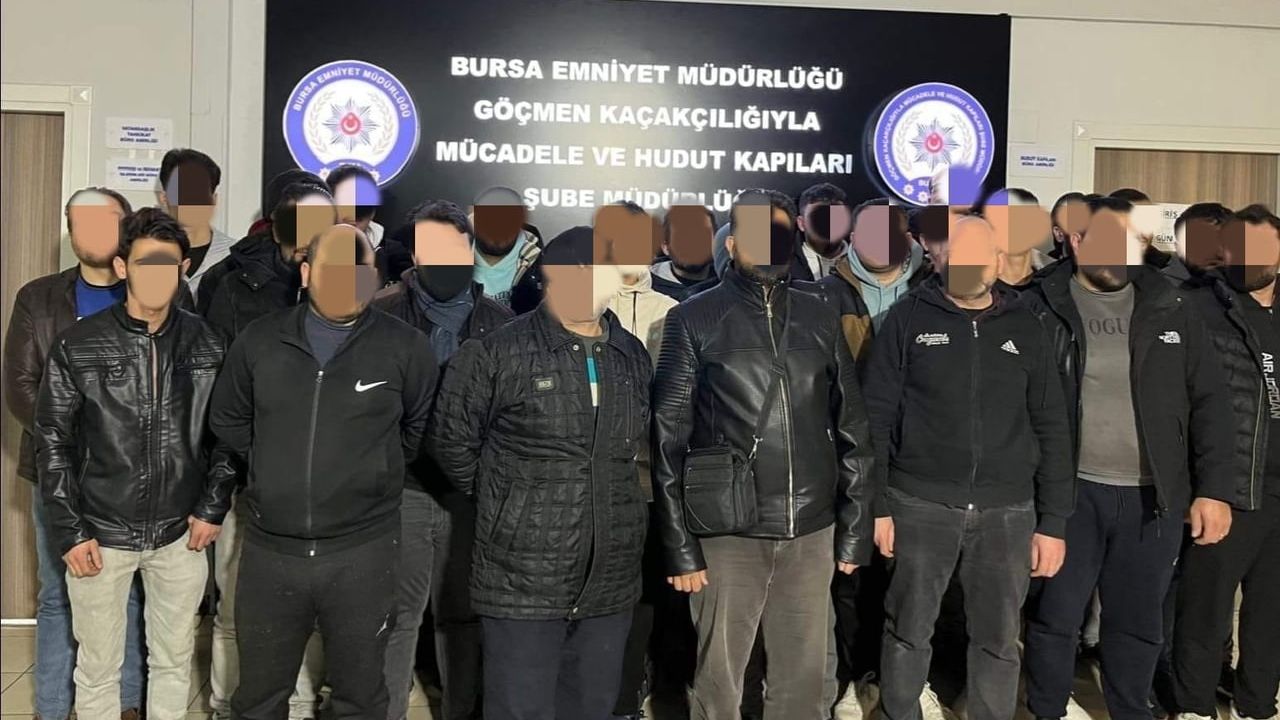 Bursa Yıldırım'da kaçak işyerine operasyon: 46 göçmen gözaltına alındı