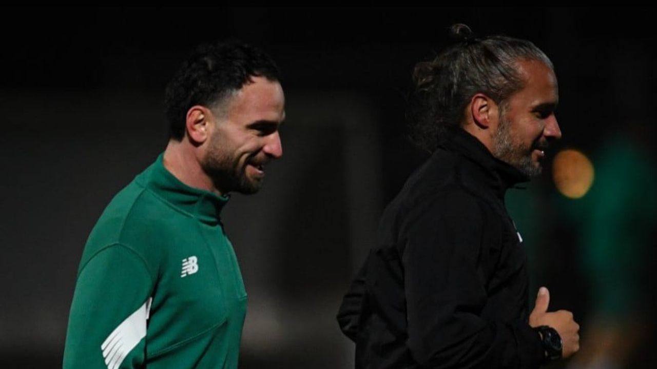 Bursaspor Antalya kampını akşam antrenmanıyla başlattı