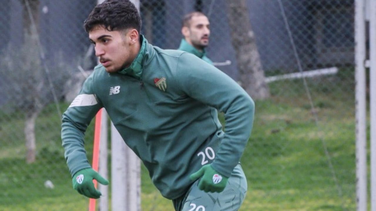 Bursaspor, Yeni Mersin İdman Yurdu maçı öncesi son antrenmanını tamamladı