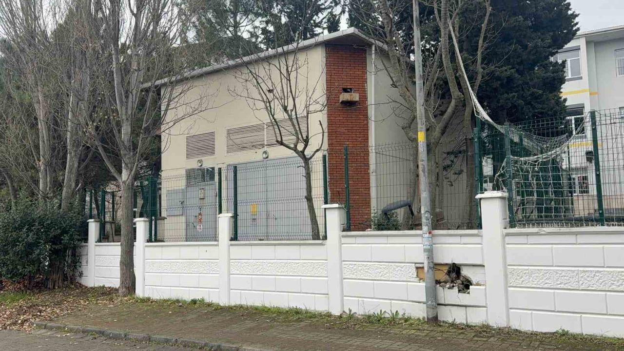 Büyükçekmece'de trafoda patlama: 2 BEDAŞ işçisi yaralandı