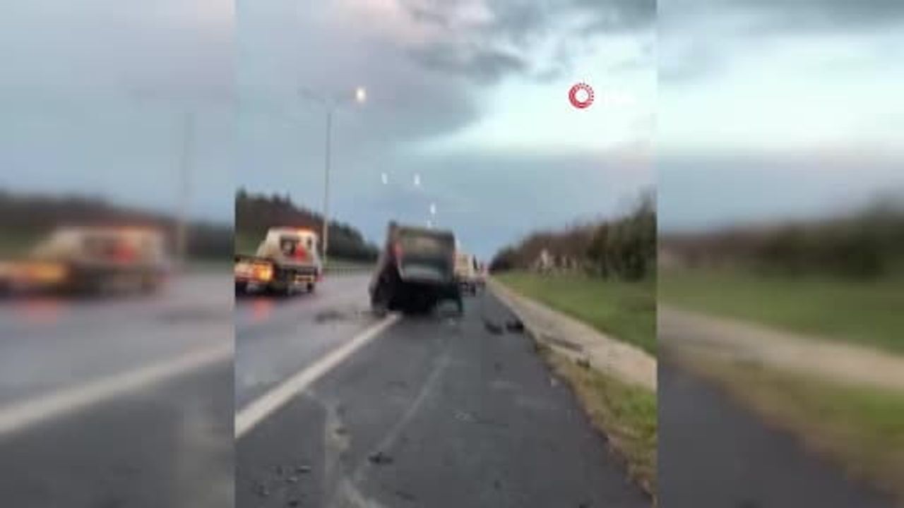 Büyükçekmece TEM Otoyolu'nda kaza: 5 yaralı