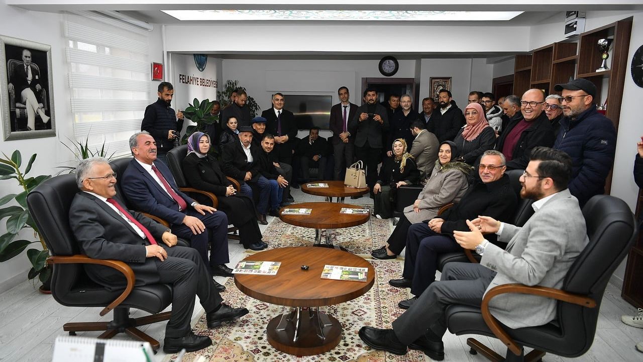 Büyükkılıç 2025'te 16 ilçede 104 ziyaret gerçekleştirdi