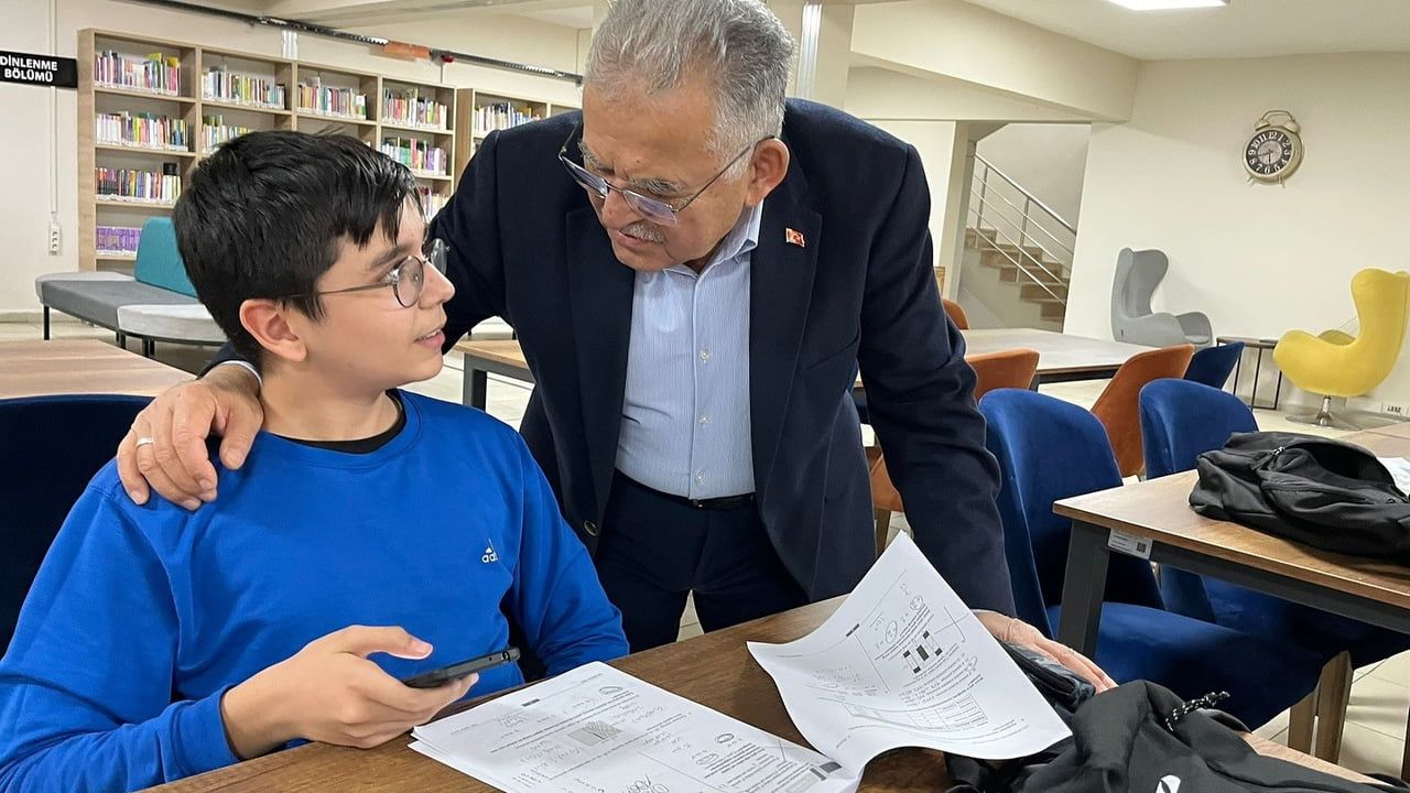 Büyükkılıç, Talas Mevlana Sosyal Yaşam Merkezi’ni Yerinde İnceledi