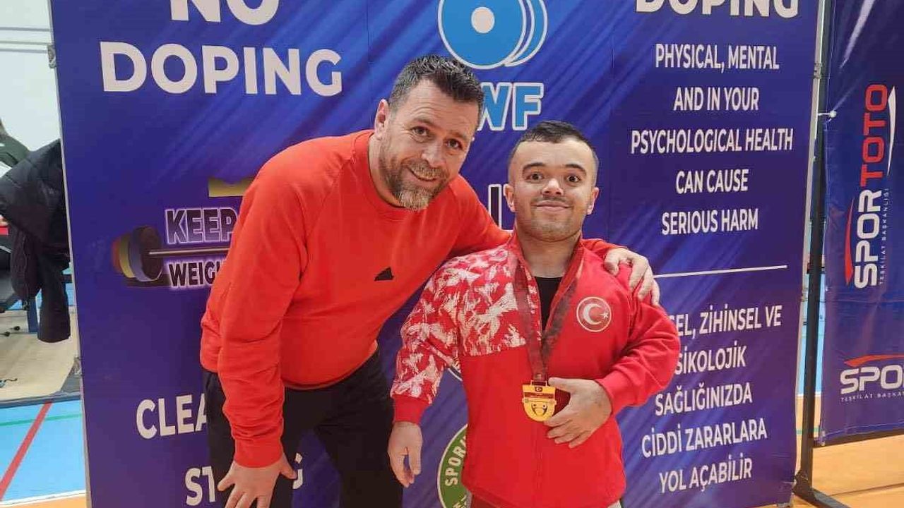 Çağdaş Kaya 59 kg'de Türkiye Şampiyonu