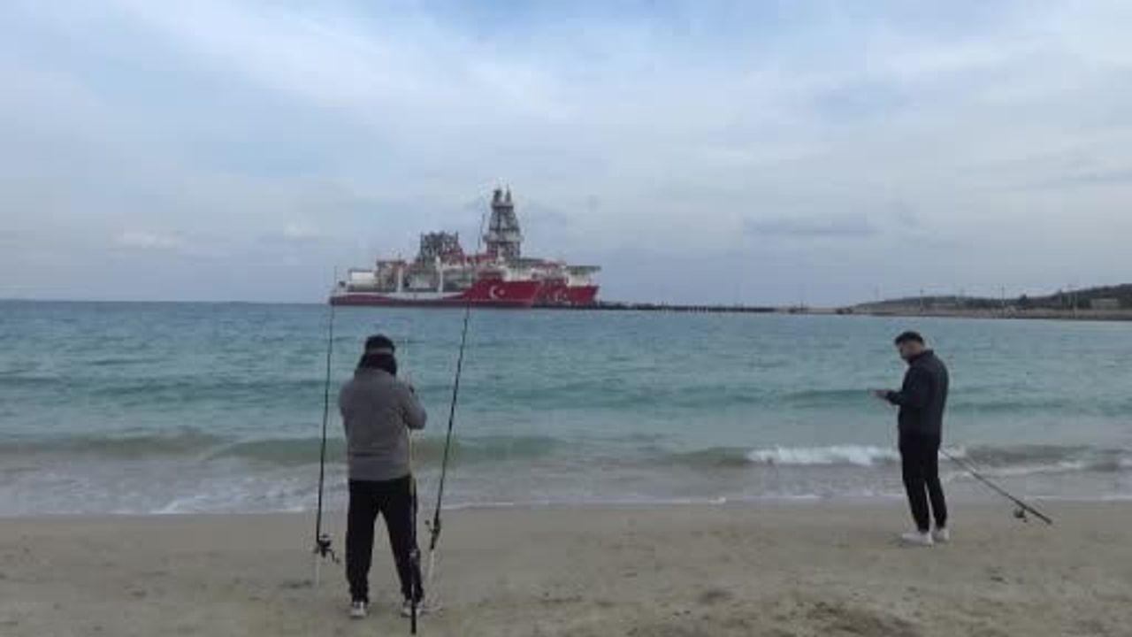 Çağrı Bey ve Yıldırım: Türkiye'nin yeni derin deniz sondaj gemileri göreve hazırlanıyor