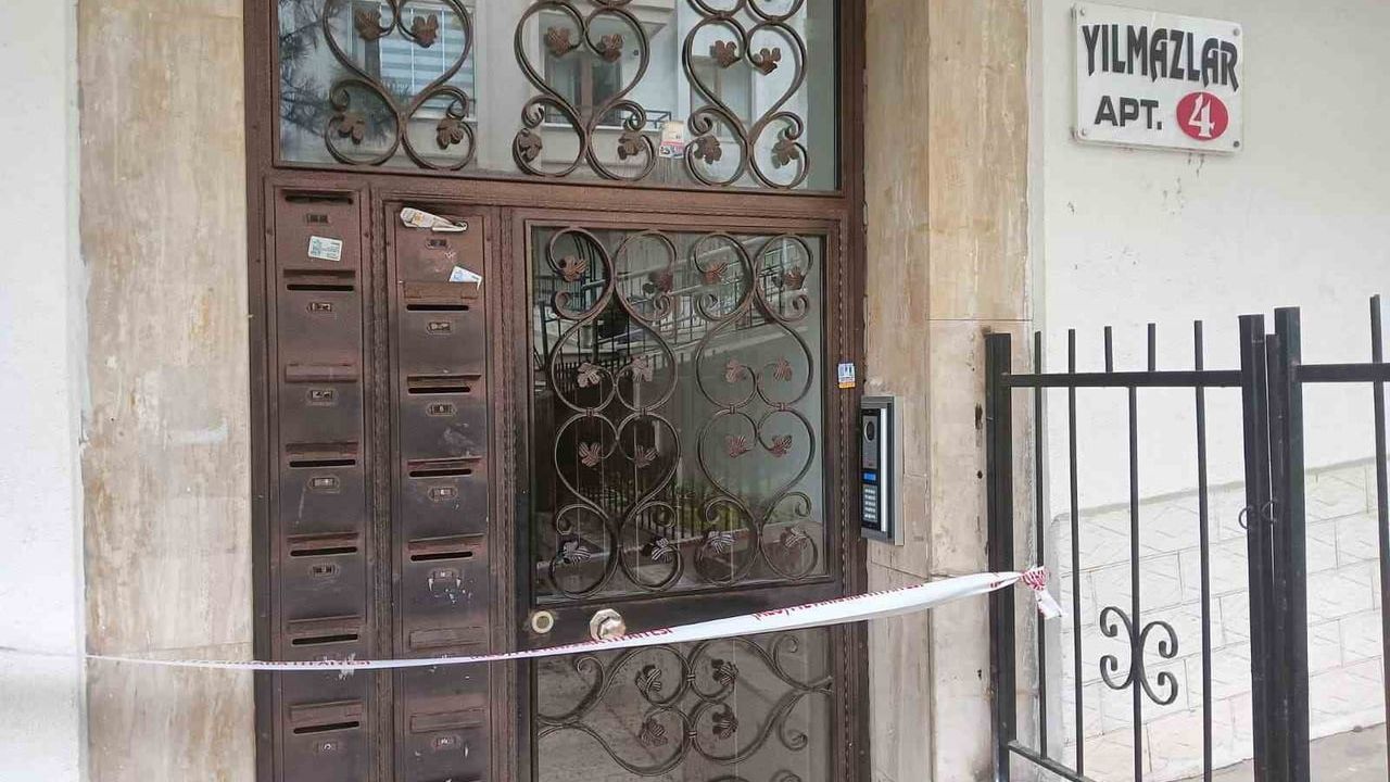 Çankaya'da taşıyıcı kolon çökmesi: Yılmazlar Apartmanı tedbir amaçlı boşaltıldı