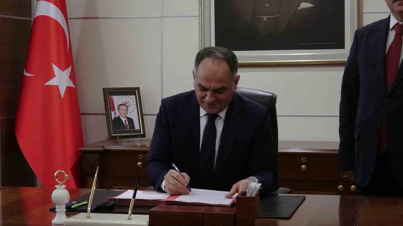 Çankırı Valisi Hüseyin Çakırtaş göreve başladı