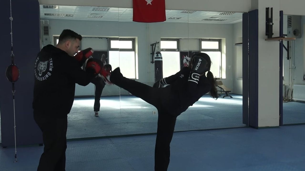 Çankırılı öğrenci 5 ayda kick boksta Ünilig’de Türkiye üçüncüsü oldu