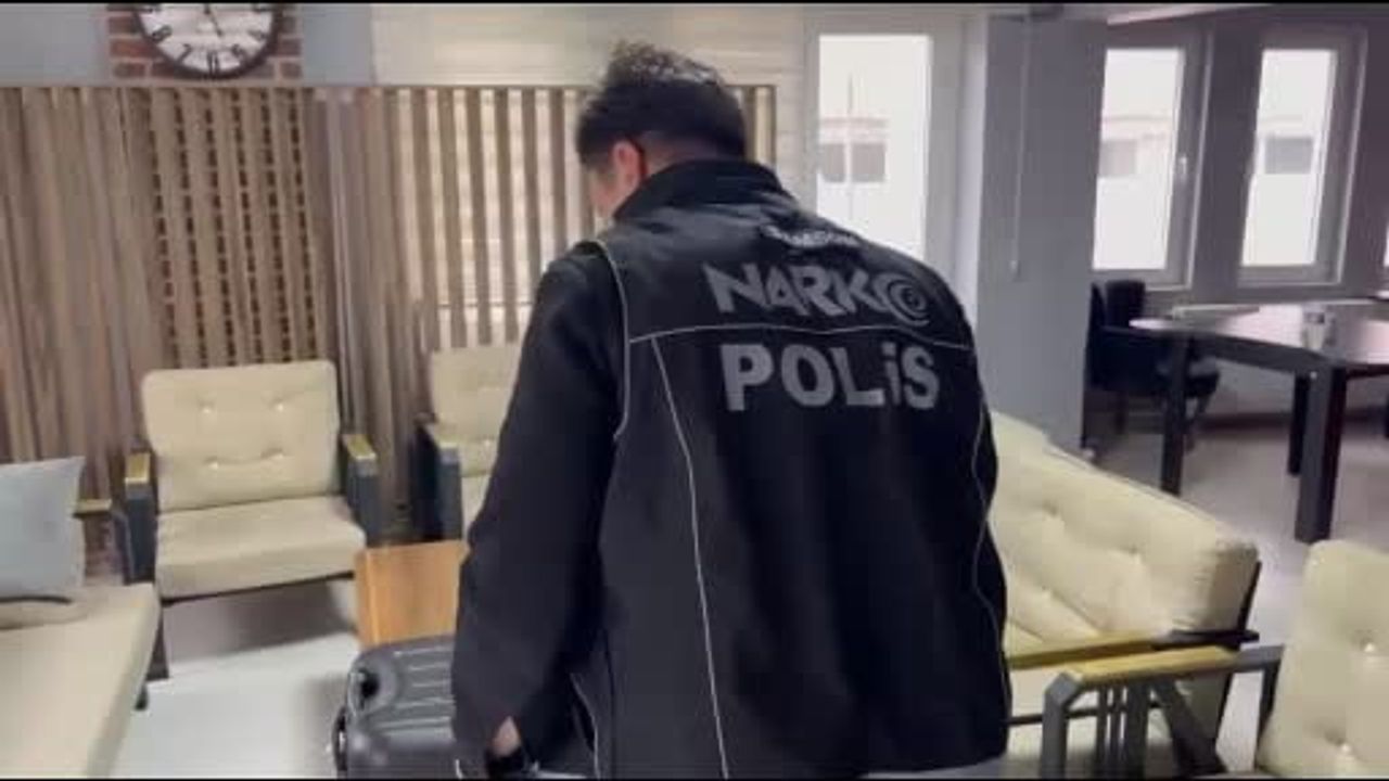 Çarşamba’da uyuşturucu operasyonu: 18 bin 900 hap ele geçirildi