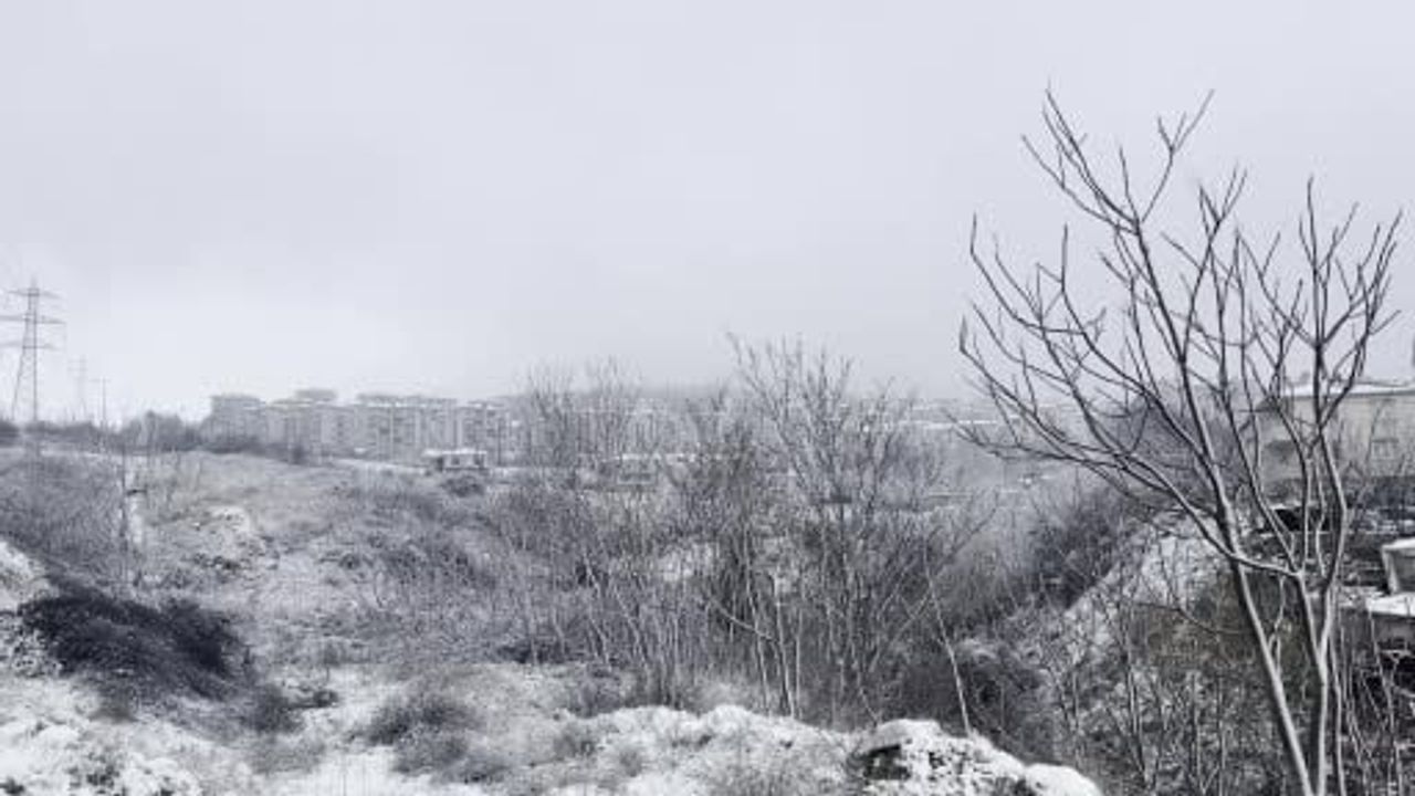 Çatalca beyaza büründü